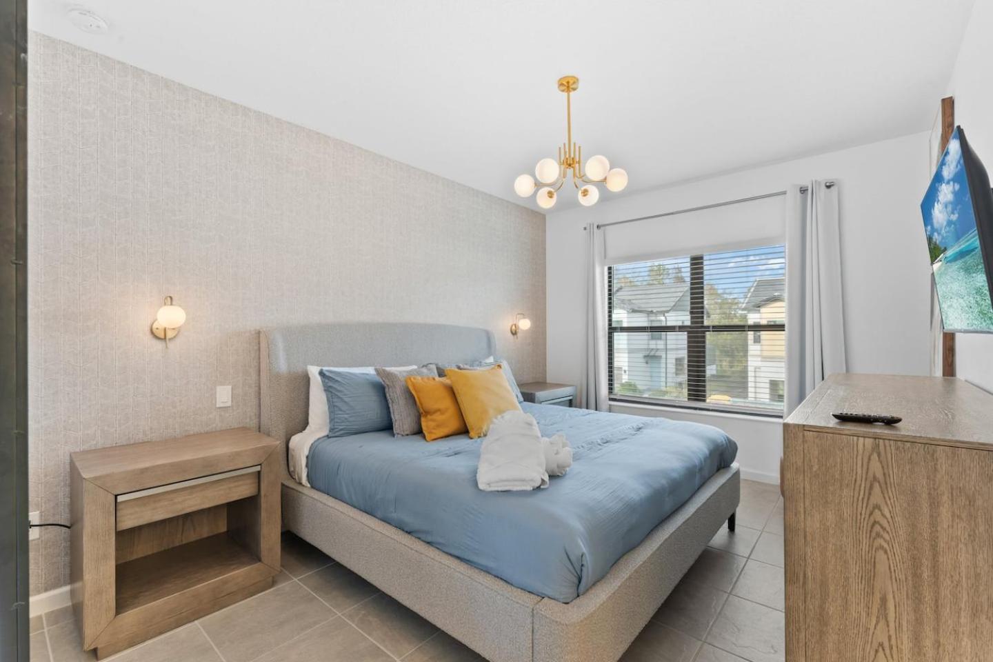 Lux 5br W Game Room, 4 & Private Poo *