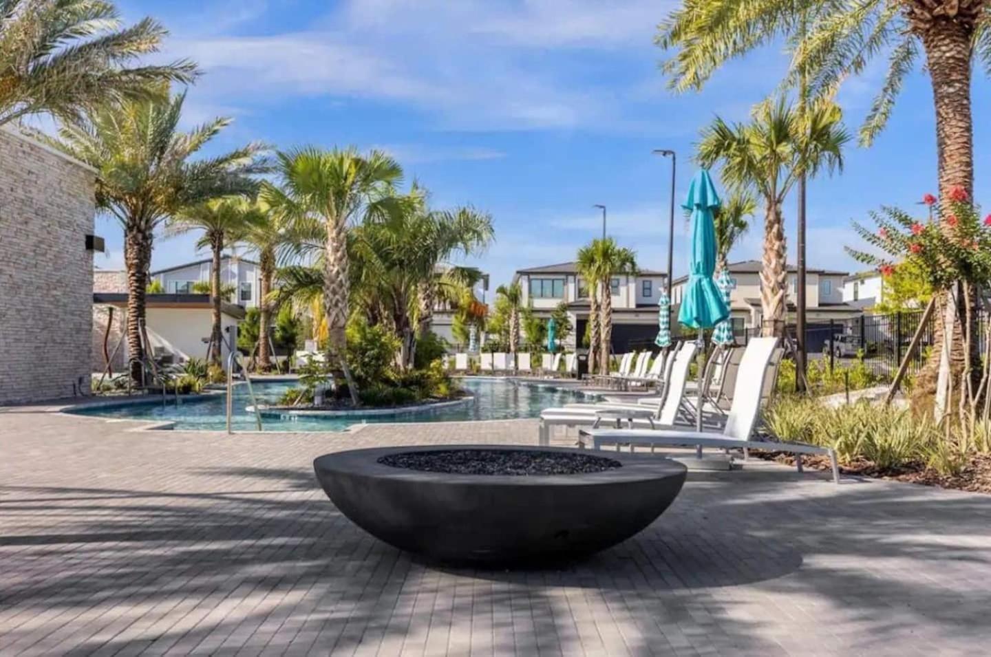 Holiday home Lux 5br W Game Room, 4 & Private Poo Orlando