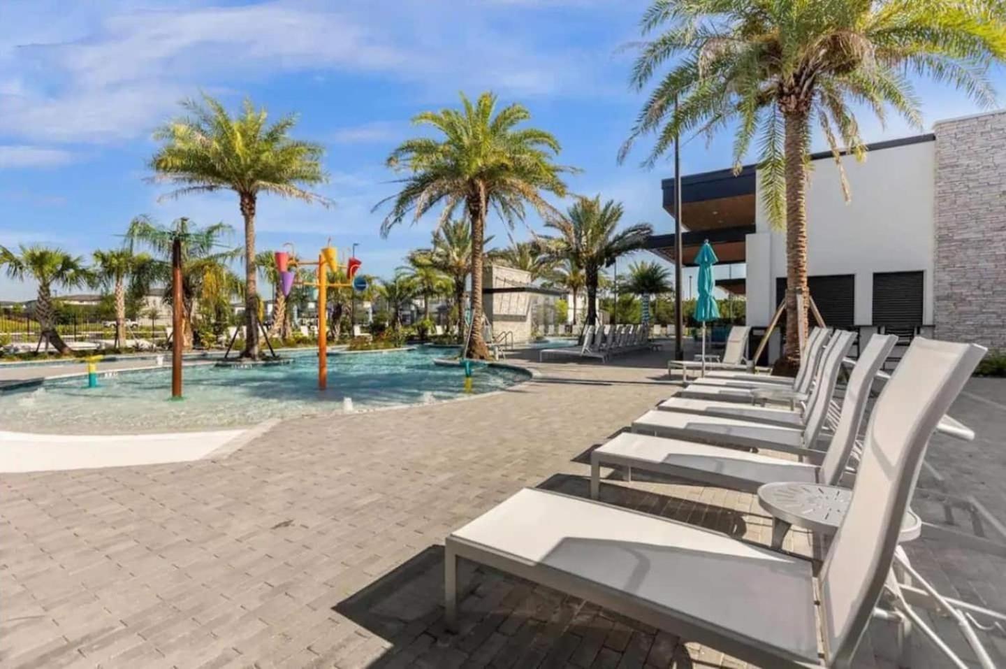 Lux 5br W Game Room, 4 & Private Poo