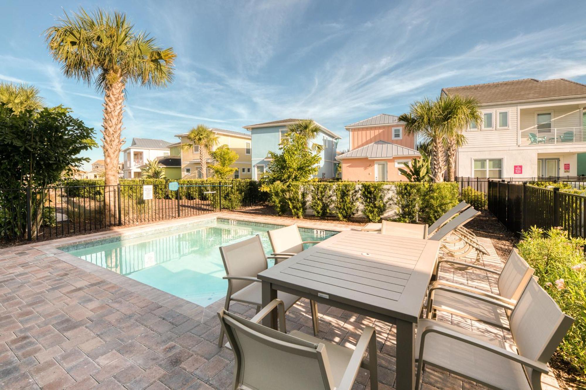 Holiday home Cocktails Dreams With Private Pool Near With Margaritaville Island H2o Access - 8005st *
