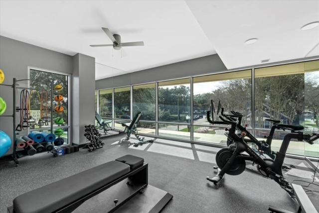 Stunning & Luxurious 2bed 2bath Open Floor Plan * Orlando