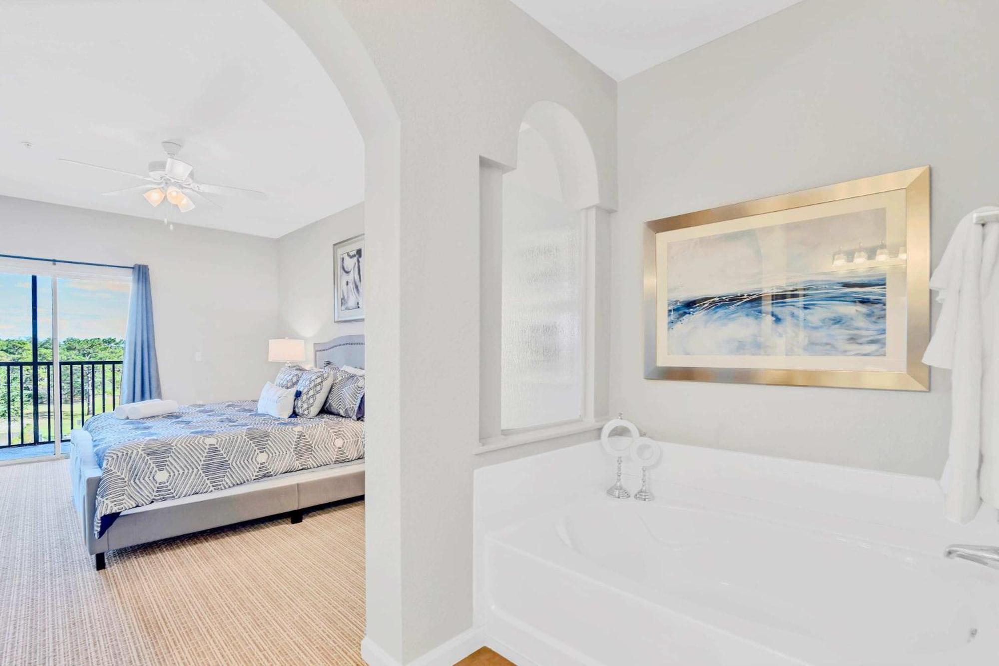 Spacious 3br Near - Pool And Hot Tub! *
