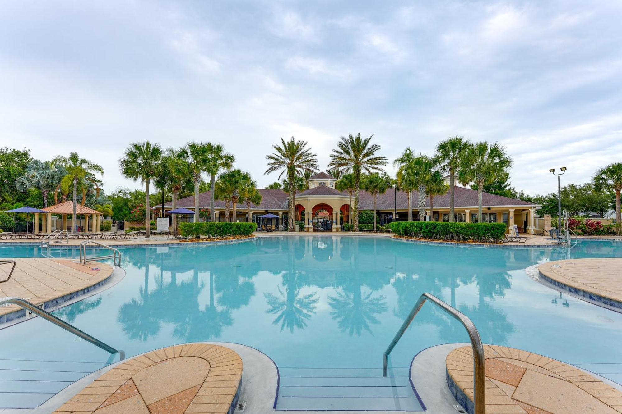 Holiday home Kissimmee Townhome With Private Cocktail Pool Orlando