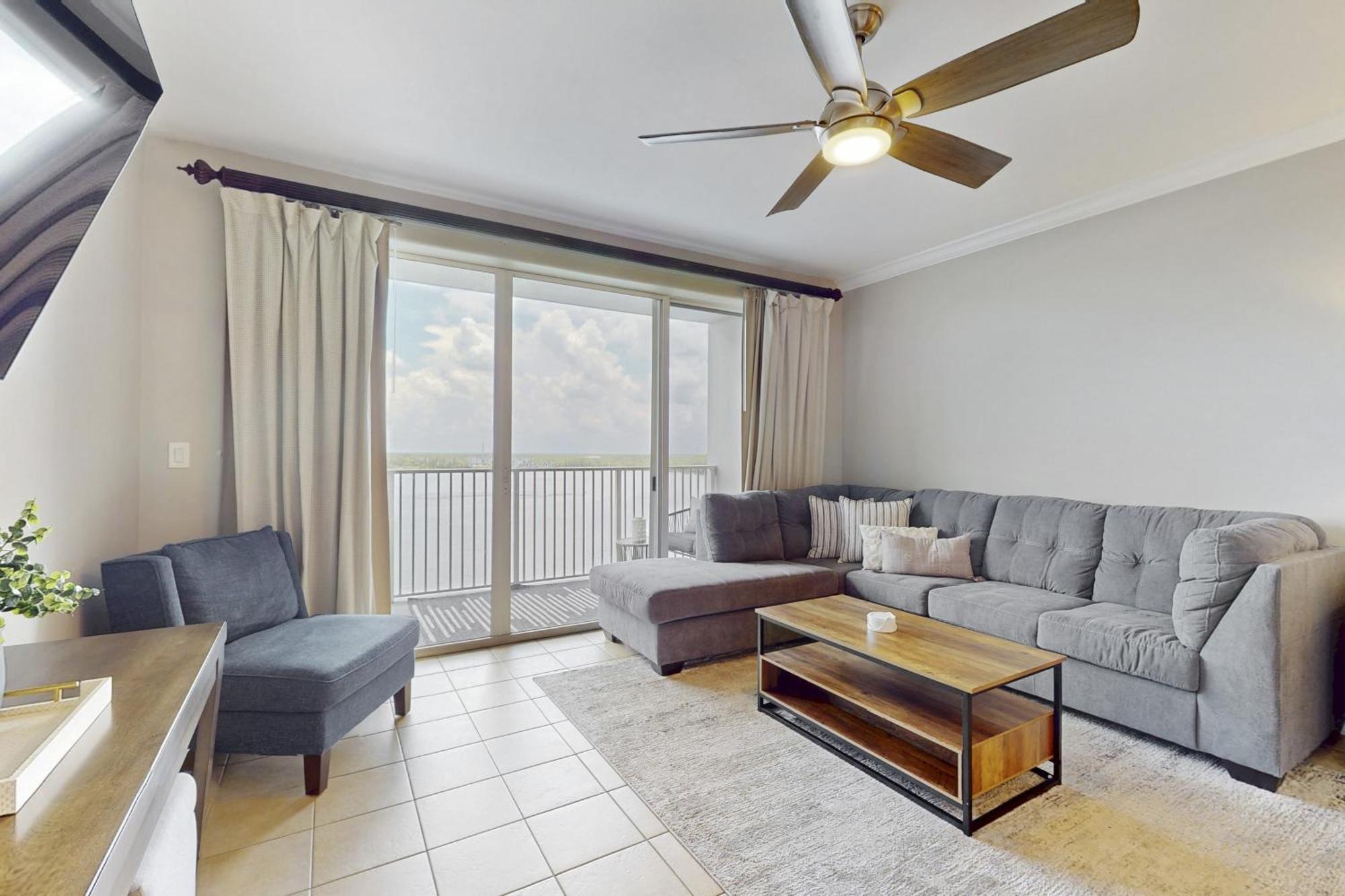 Fourth Level Views At Blue Heron Apartment