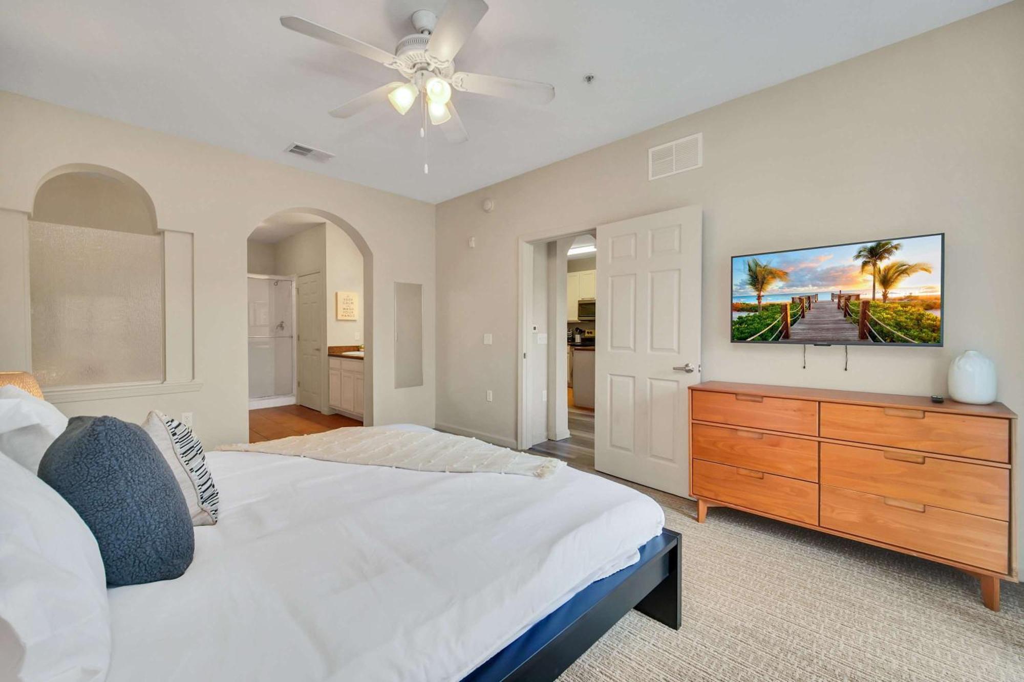 Holiday home Bright 3br With Pool And Hot Tub, Close To Disney! Orlando