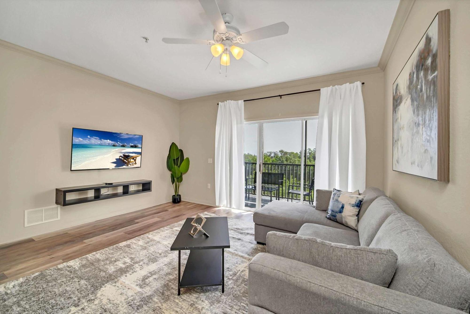 Holiday home Bright - 2br With Pool & Hot Tub, Near Disney! Orlando
