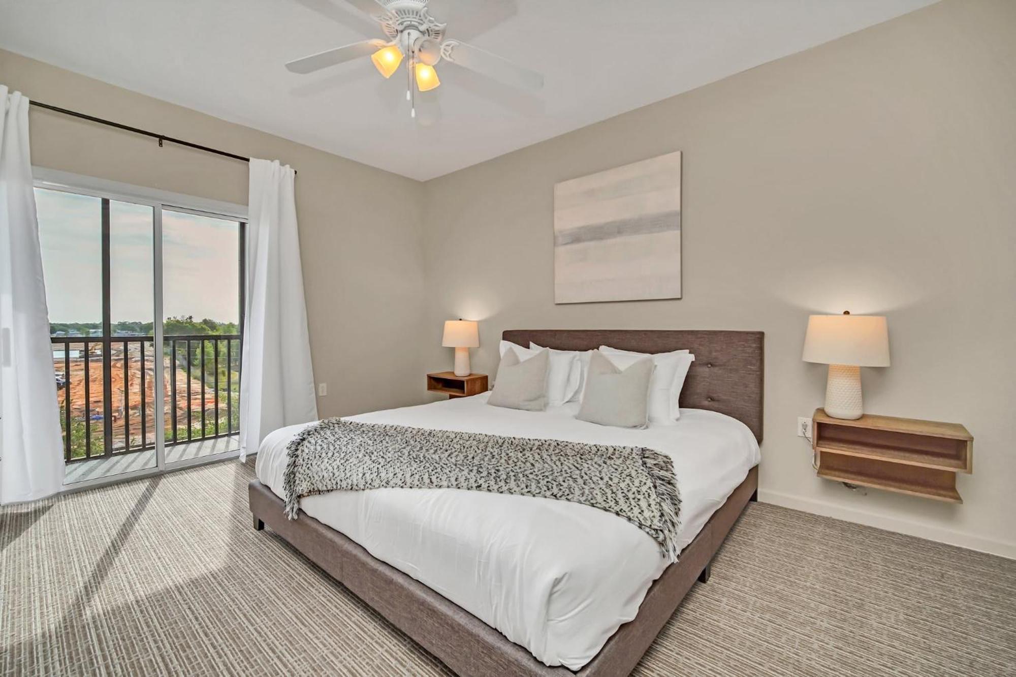 Holiday home 2br With Hot Tub And Pool, Near Disney!
