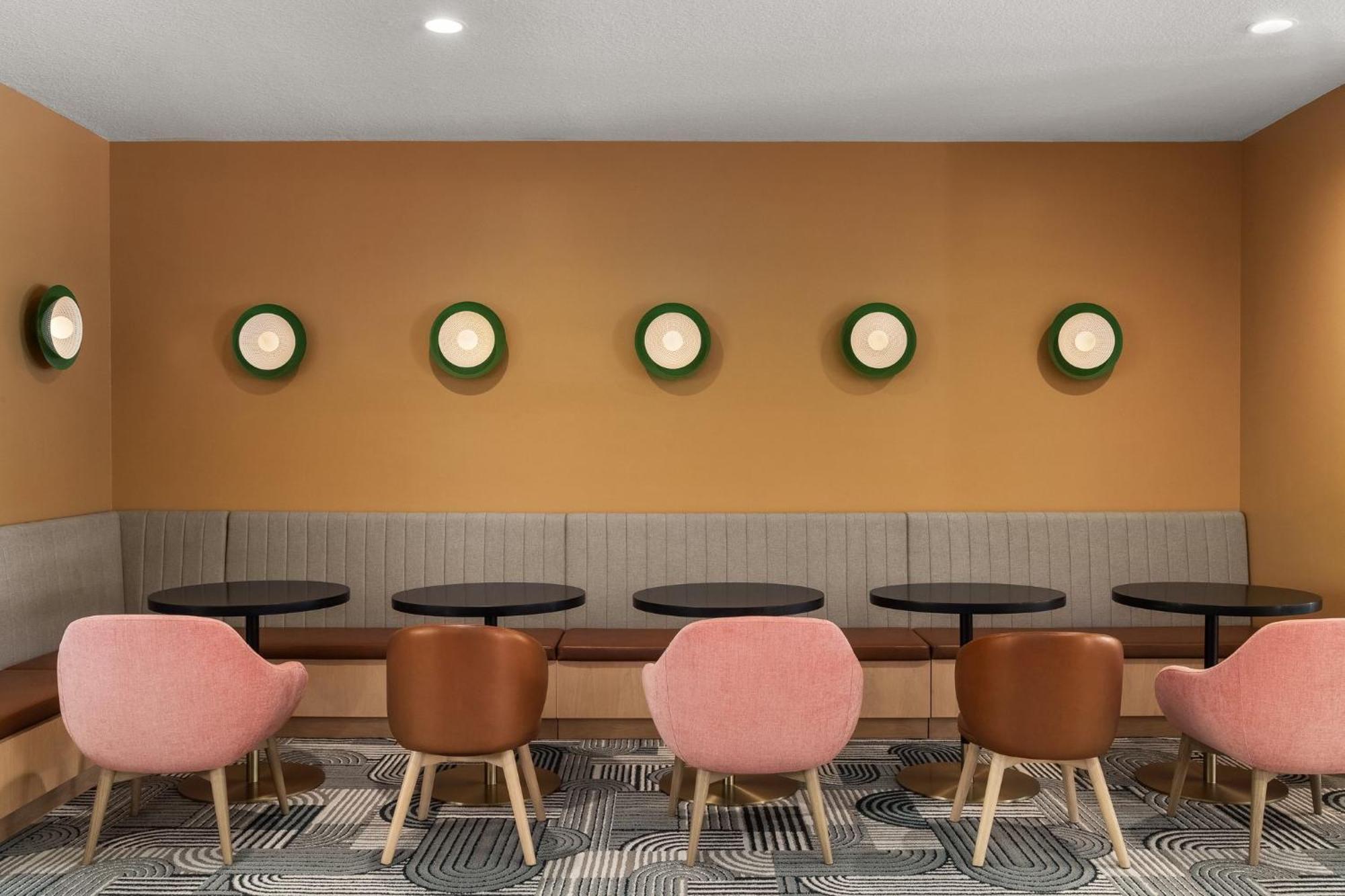 Hotel Even International Airport By Ihg Orlando