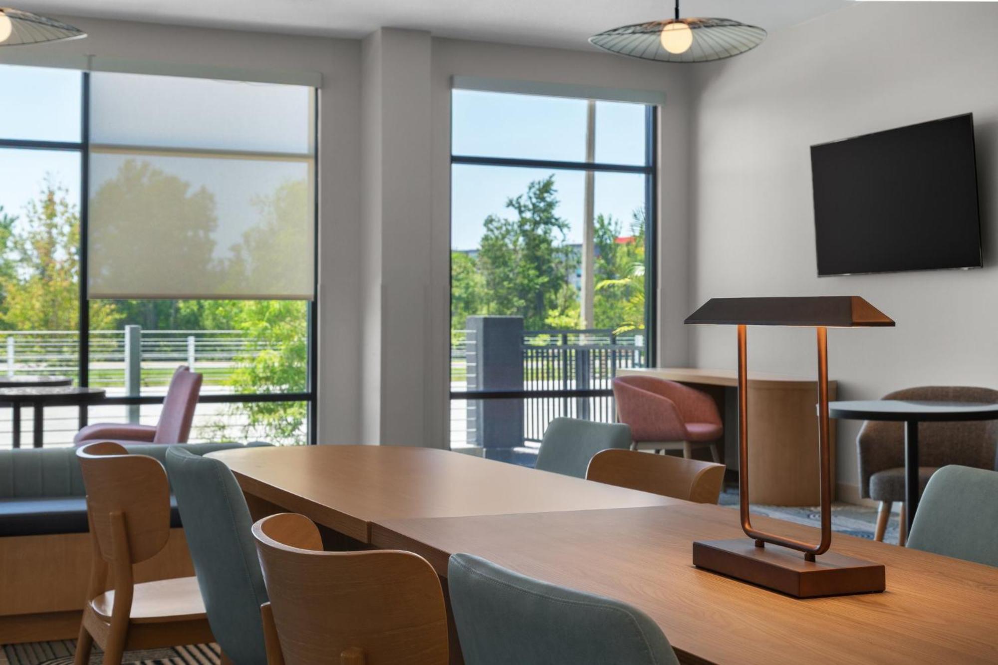 Even International Airport By Ihg 3* Orlando