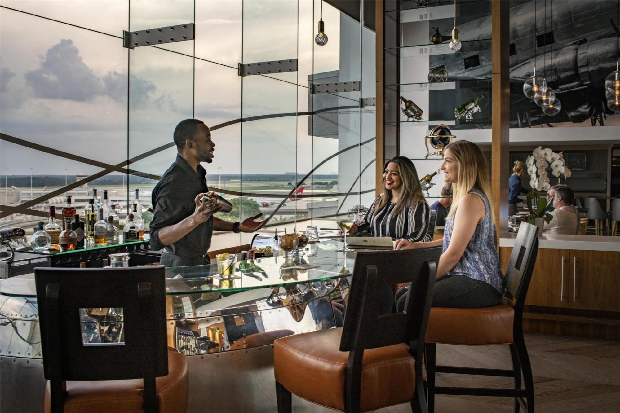 Hyatt Regency International Airport Hotel