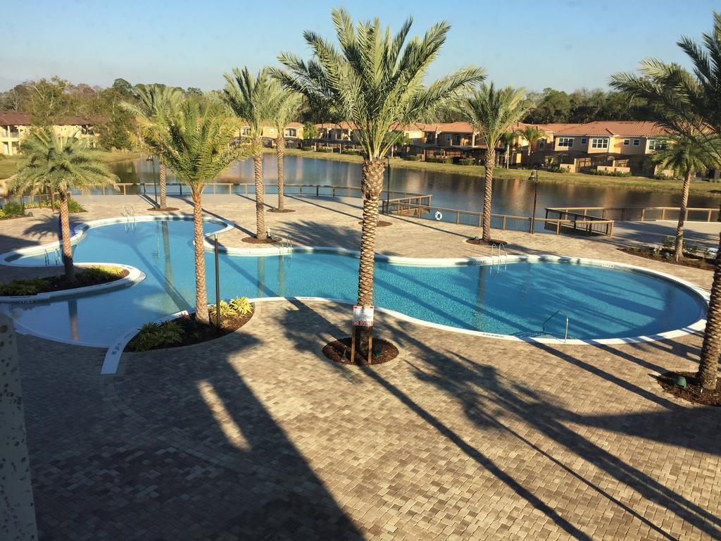 Four Bedroom Townhouse In Regal Oaks At Old Town Villa Orlando