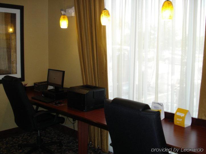 Comfort Airport Hotel