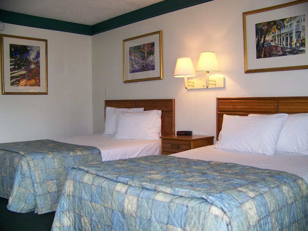 Hotel Budget And Suites West
