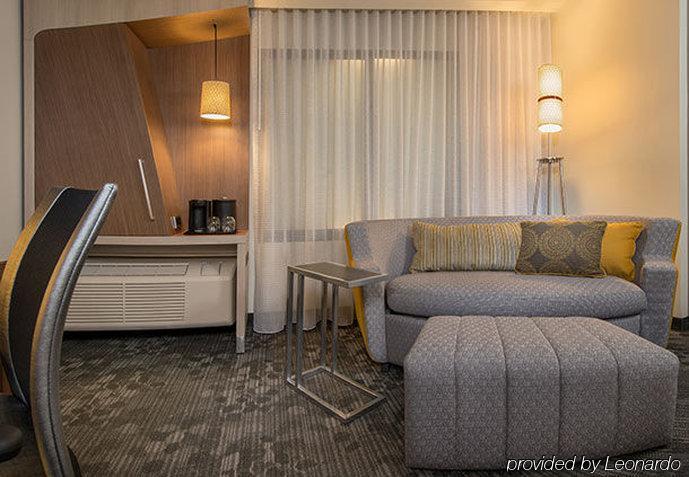 Courtyard By Marriott Nona 3*