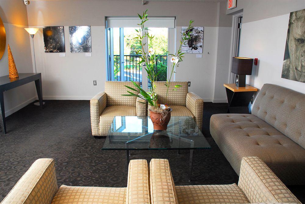 The Eo - Downtown Hotel