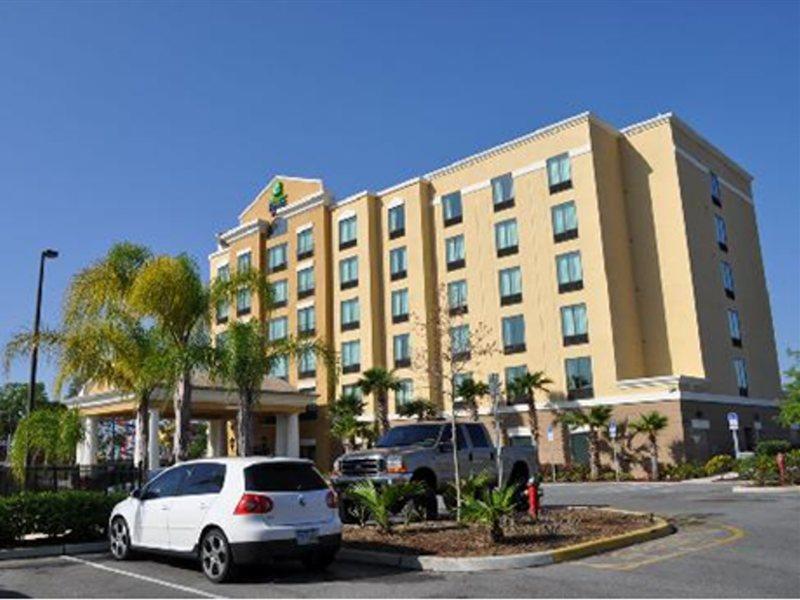 Express-international Drive By Ihg
