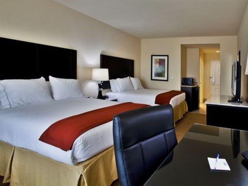 Express-international Drive By Ihg Orlando