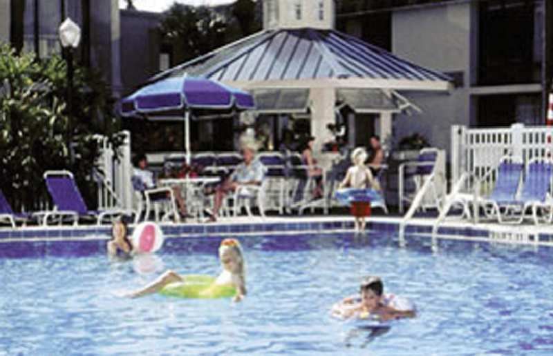Imperial Swan & Suites Hotel 2*