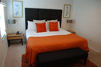 Starmark Vacation Homes Orlando