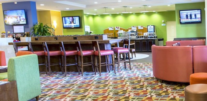 Express-international Drive By Ihg Hotel 3*