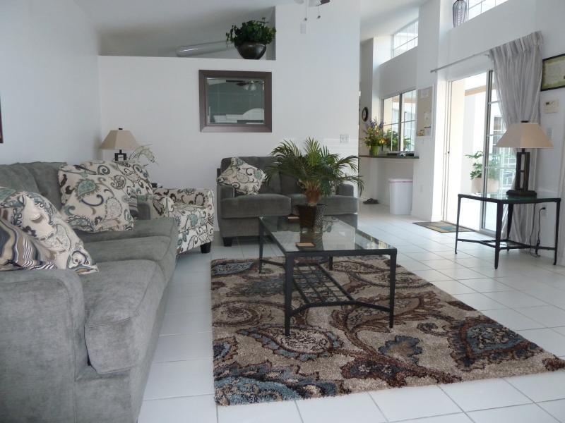 Sunrise - Three Bedroom Holiday home Orlando