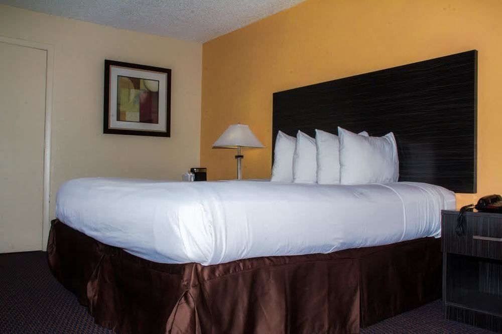 Suburban International Drive 2* Orlando