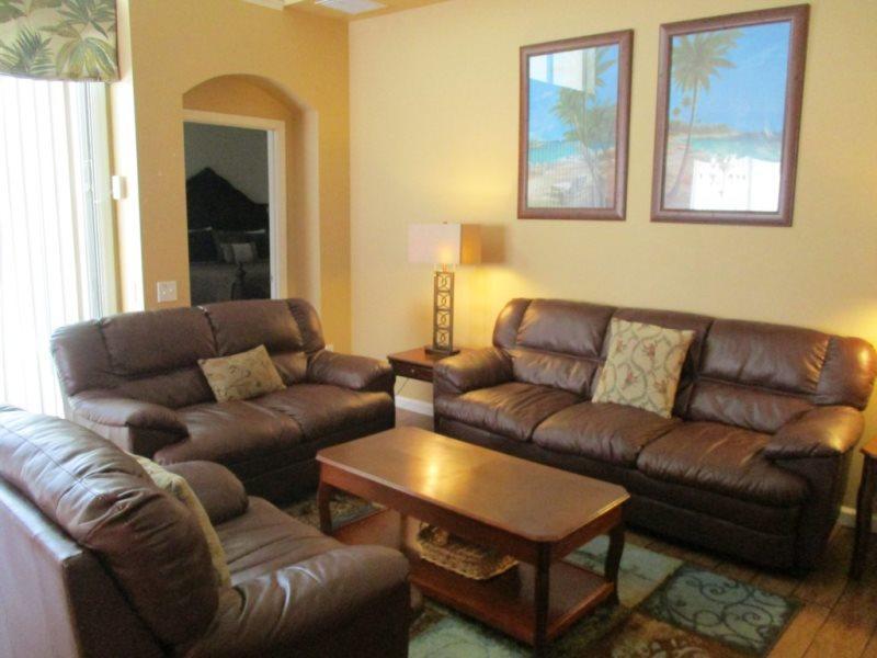 Holiday home Windsor Palms 6 Bedroom 3.5 Bath Pool