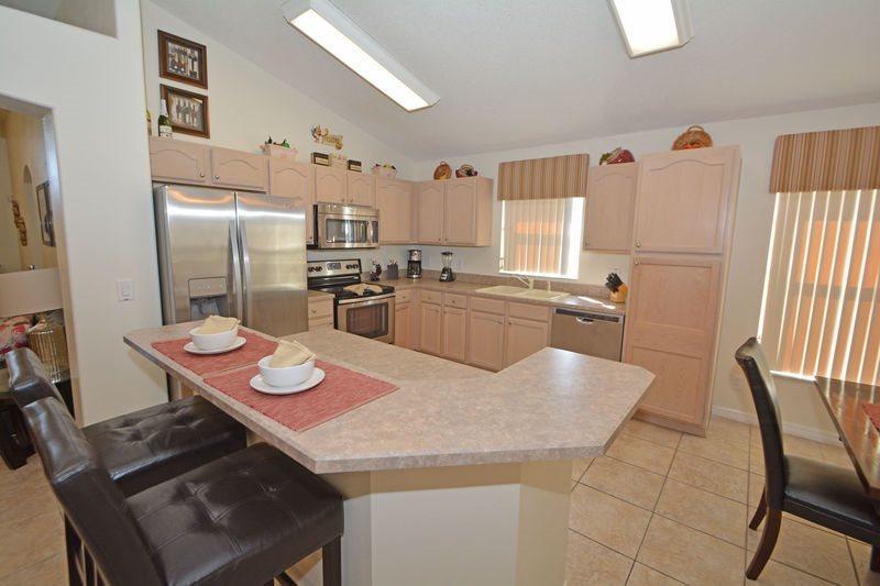Stunning 5 Bed Pool In Indian Creek Kissimmee Fl *