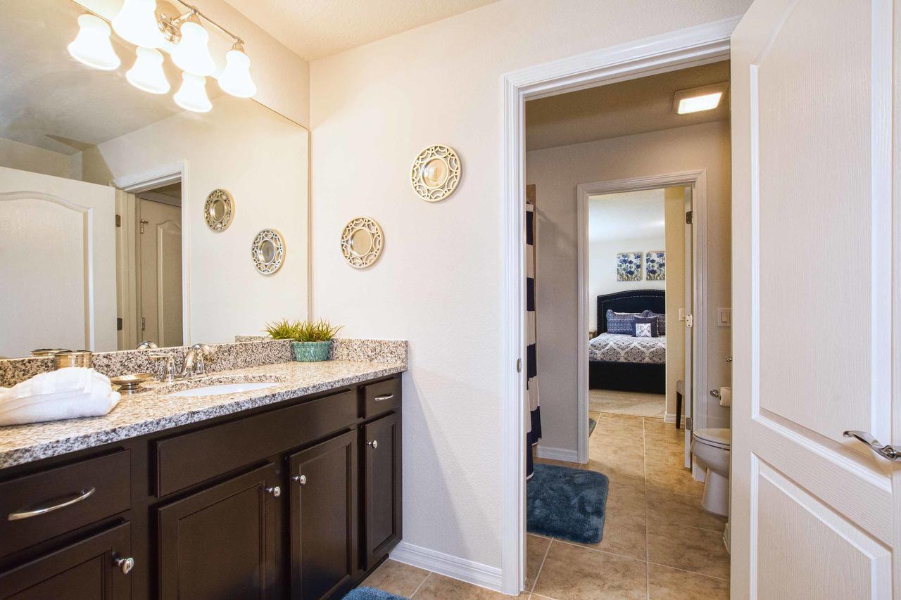 Windsor At Westside-8 Bedrooms House W/pool-3719ww Holiday home Orlando