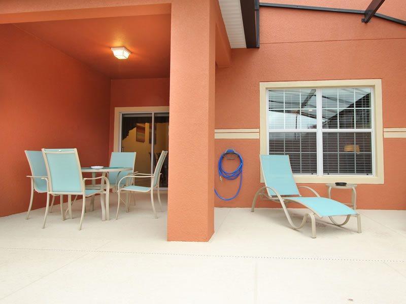 Beautiful 4 Bed 3 Bath Town With Splash Pool Orlando