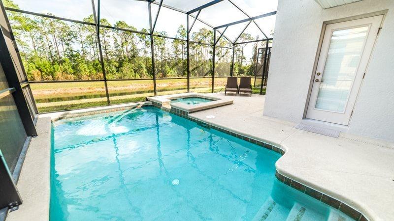 Holiday home Stunning Area 5 Bedroom 5 Bath Pool *