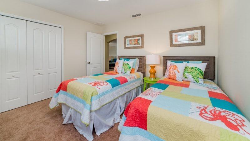 Stunning Area 5 Bedroom 5 Bath Pool Holiday home Orlando