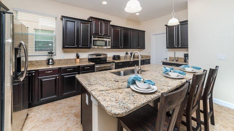 Stunning Area 5 Bedroom 5 Bath Pool Holiday home Orlando