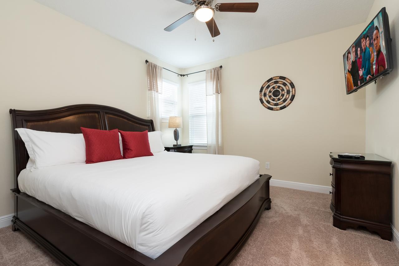 Luxury Dreams With Pool, & Game Orlando