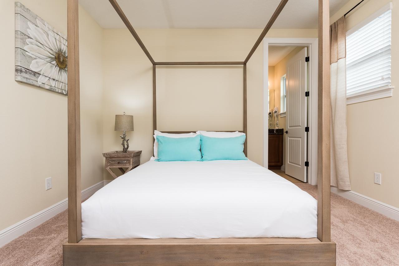Luxury Dreams With Pool, & Game Orlando