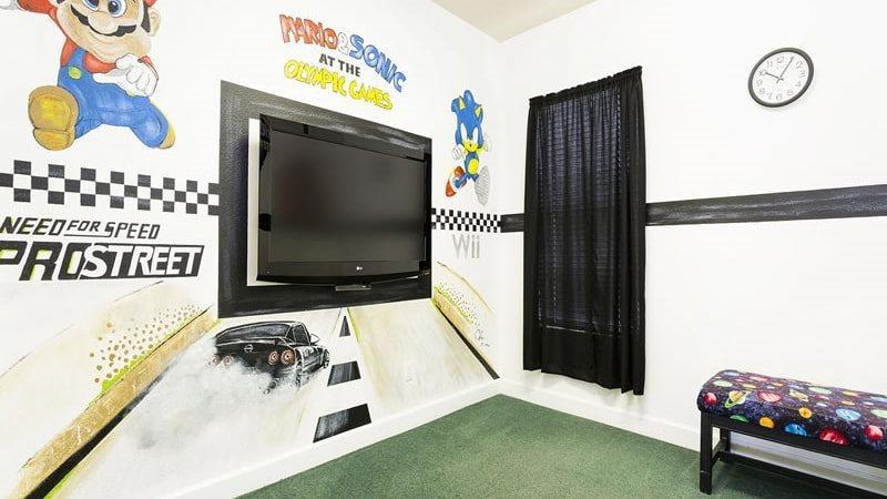 Nicely Furnished 2 Bedroom 2 Bath