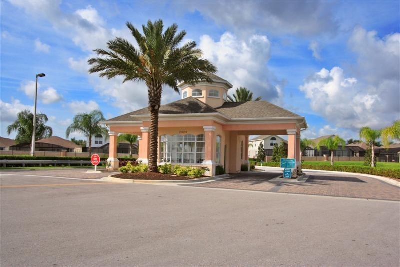 Nicely Furnished 2 Bedroom 2 Bath *