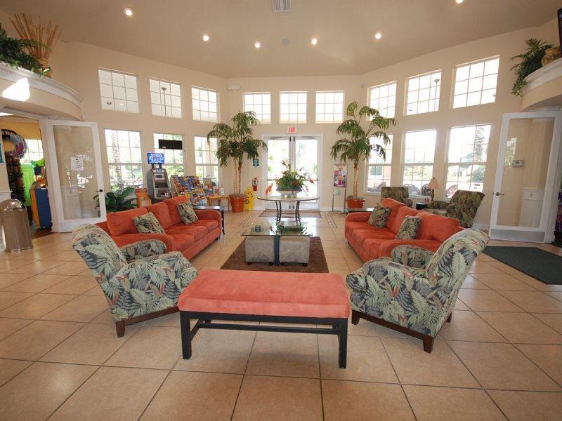 Nicely Furnished 2 Bedroom 2 Bath Orlando