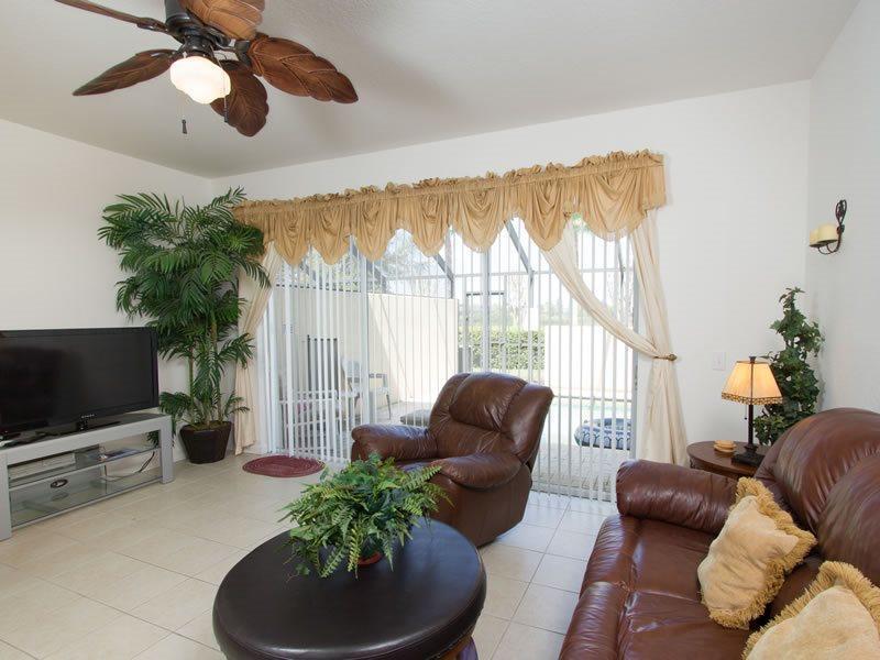 Fabulous 3 Bedroom 3 Bath Windsor Hills Townhome Orlando