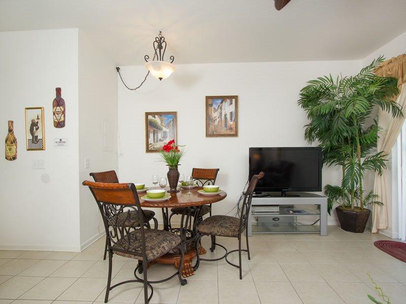 Fabulous 3 Bedroom 3 Bath Windsor Hills Townhome