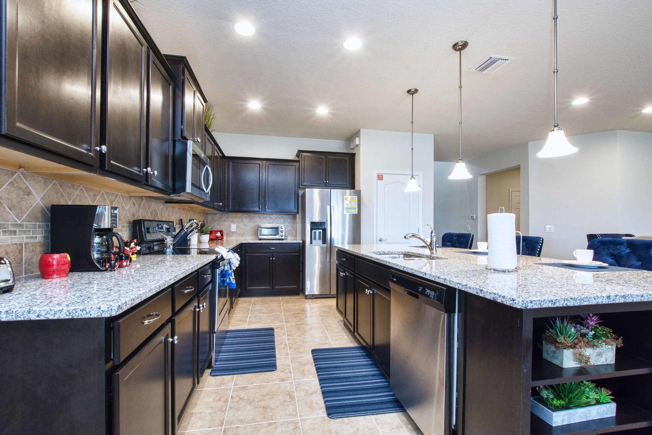 Holiday home Windsor At Westside-8 Bedrooms House W/pool-3719ww