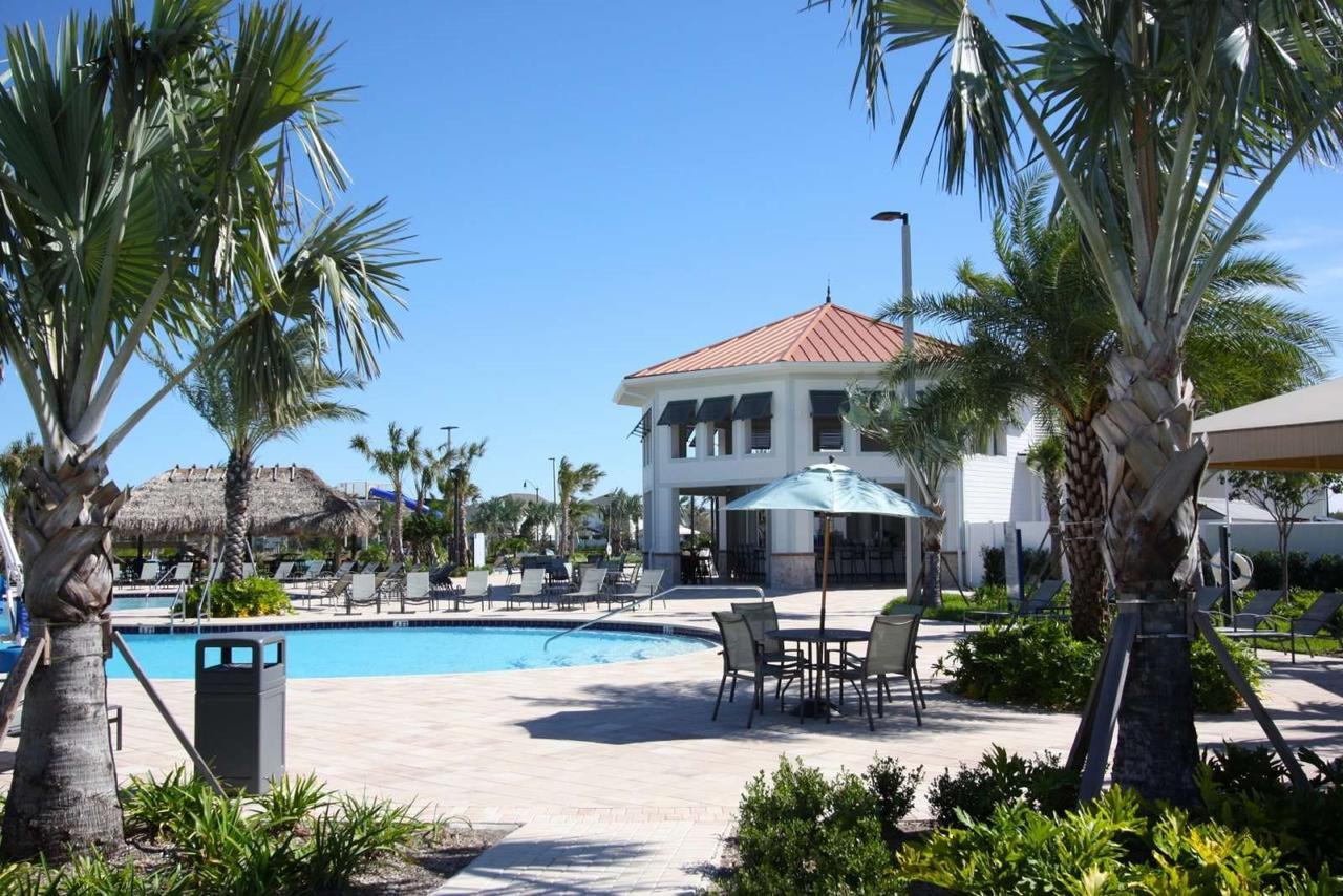 Stunning 2 Bedroom 2 Bath Near
