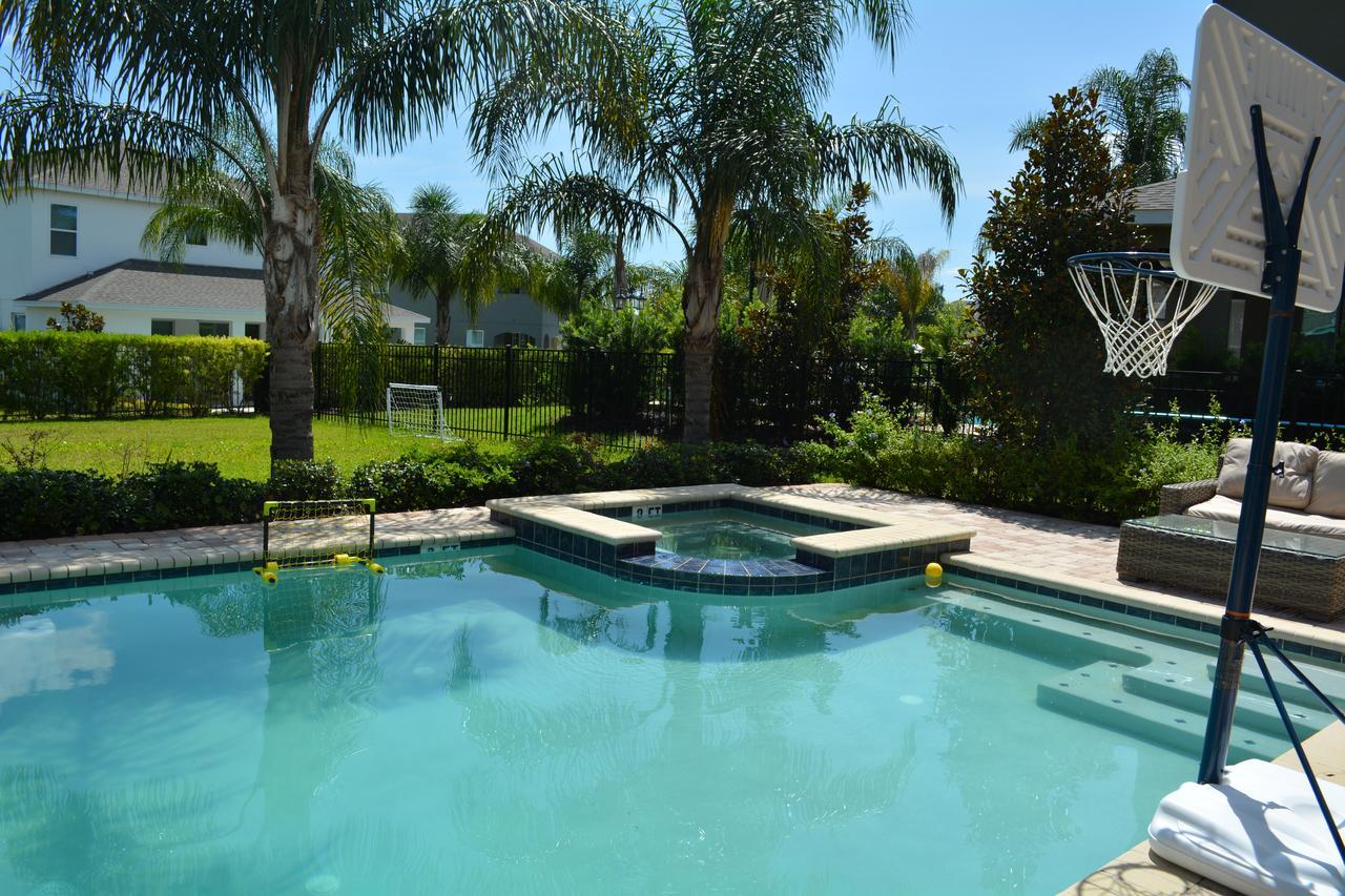 Dreams Luxury With Private Water Park Villa Orlando