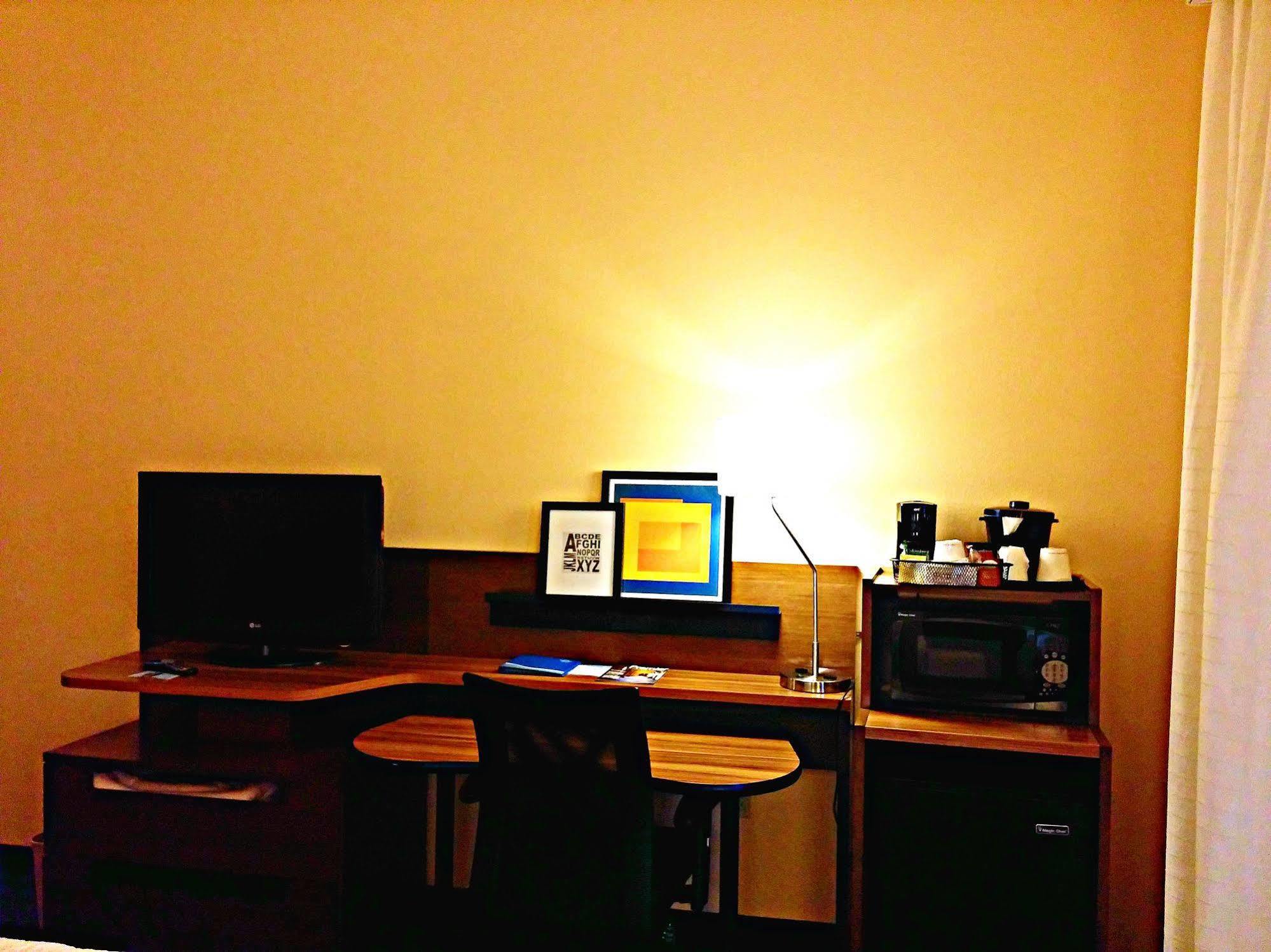 Fairfield Airport Hotel Orlando