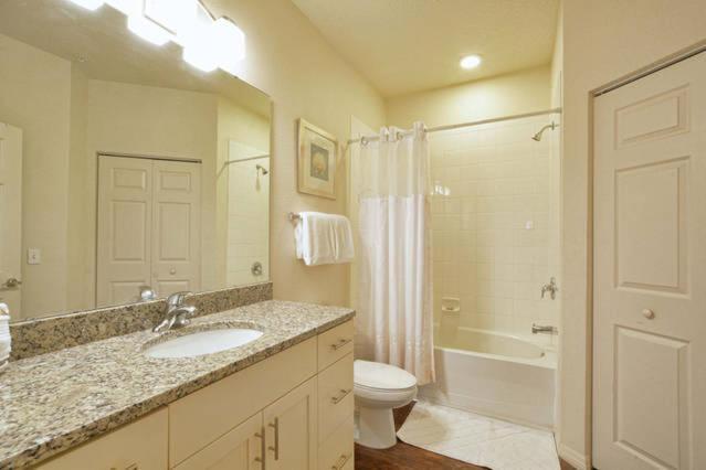 Andrade - Lucaya Village Orlando