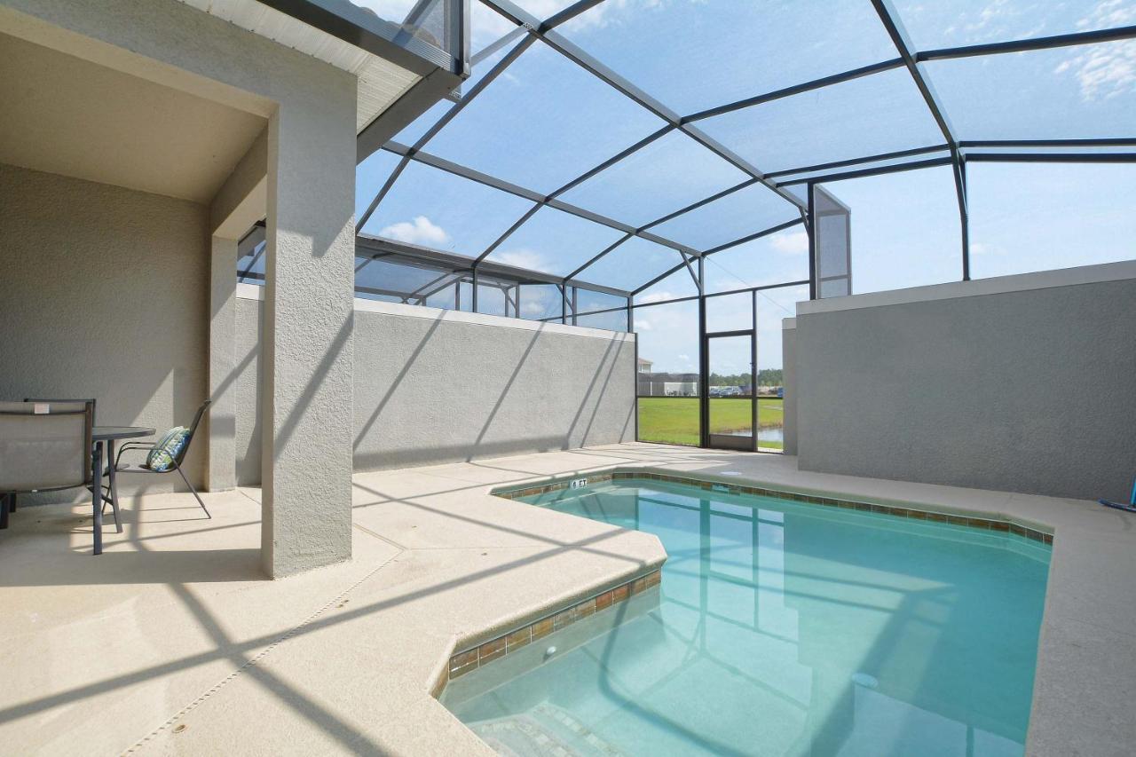 Storey Lake-4 Bedroom Townhome W/splashpool-1618st Orlando