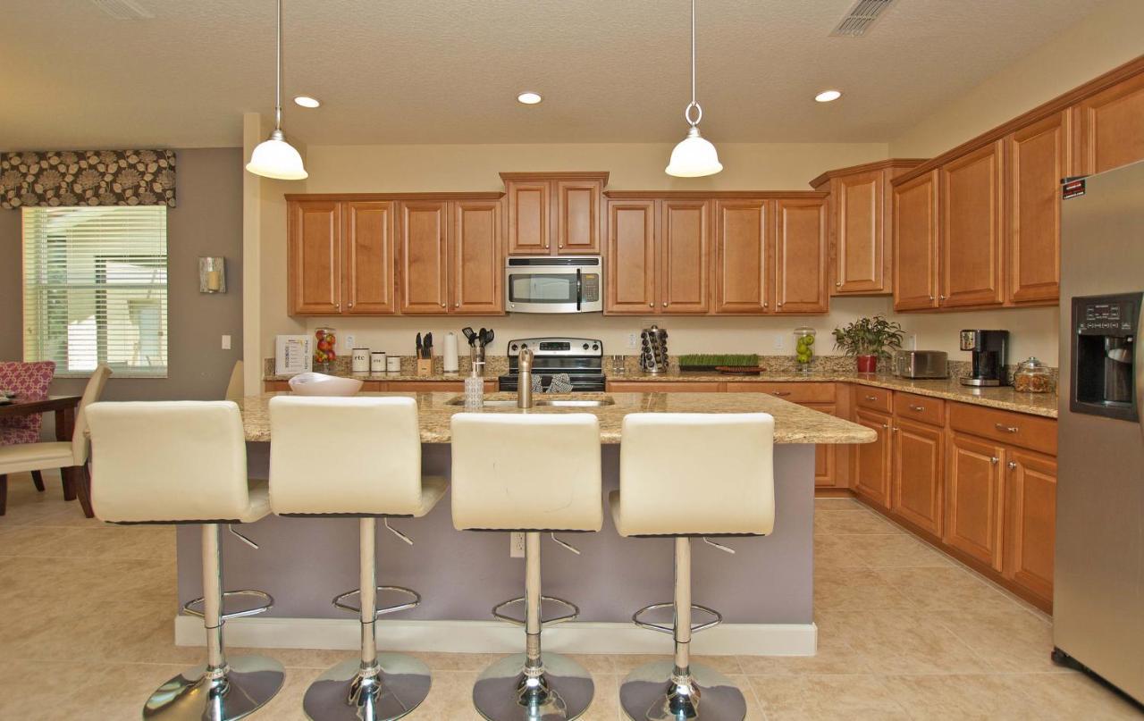 Paradise Palms- 6 Bedroom Pool Home-3118pp Holiday home *