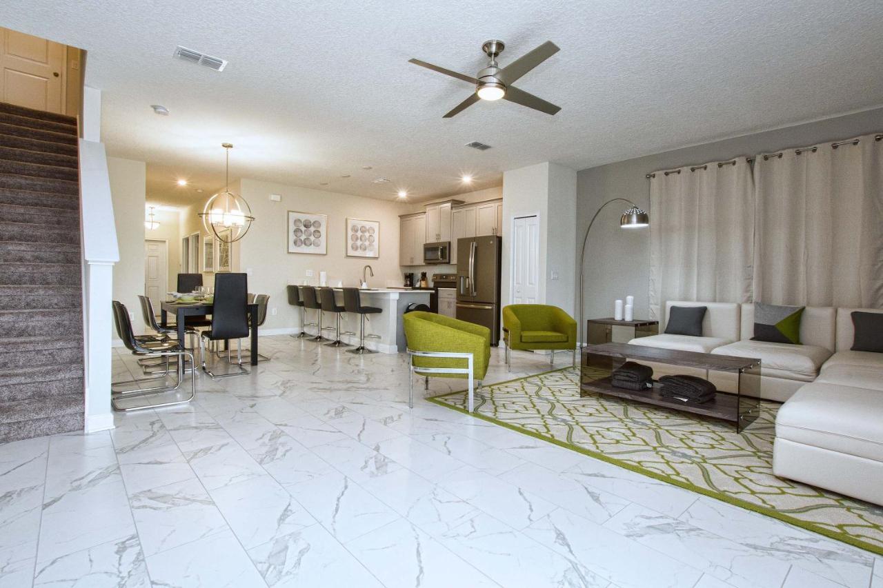 Storey Lake-5 Bedroom Townhome W/splashpool-1630st Holiday home Orlando