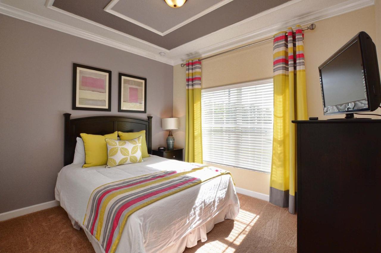 Paradise Palms-5 Bed Townhome W/splashpool-3045pp Holiday home Orlando