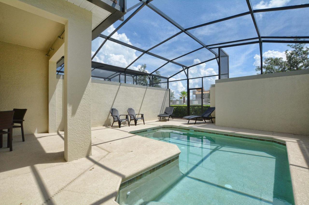 Storey Lake-4 Bedroom Townhome W/spashpool-1629st Holiday home Orlando